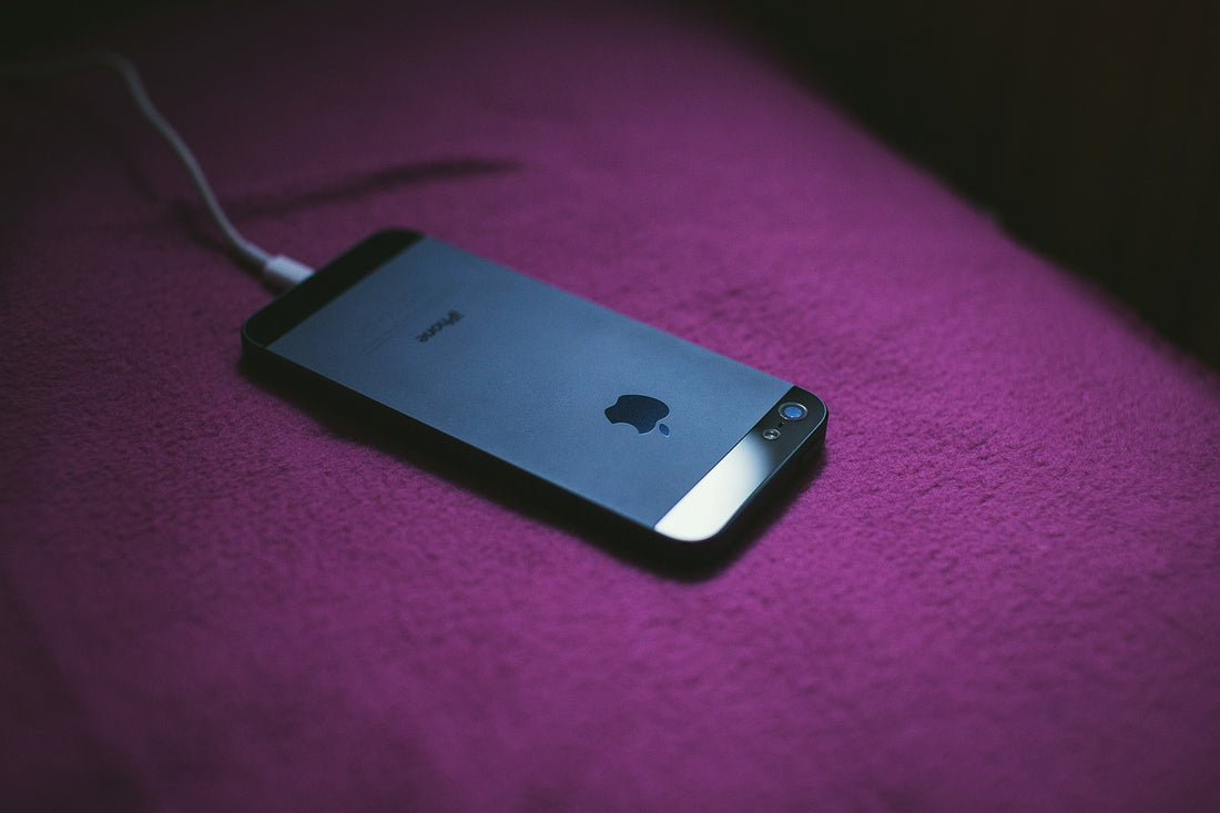 Best Wireless Chargers for iPhone | PitBase