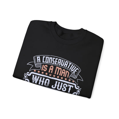 A conservative is a man who just sits and thinks, mostly sits-01 — Unisex Heavy Blend Crewneck (G18000)