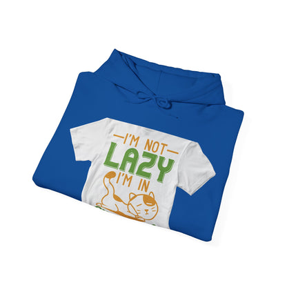 iΓÇÖm not lazy iΓÇÖm in quarantine — Unisex Heavy Blend Hoodie (G18500)