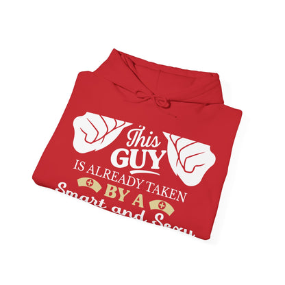 Nurse (31) — Unisex Heavy Blend Hoodie (G18500)