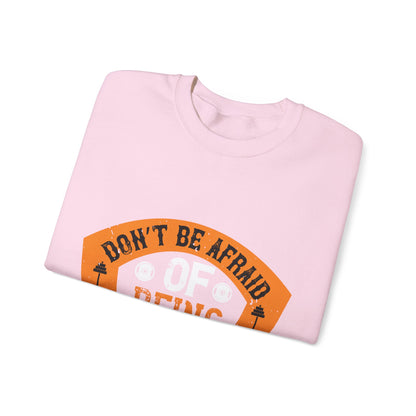 DonΓÇÖt be afraid of being a beginner-01 — Unisex Heavy Blend Crewneck (G18000)