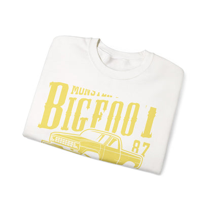 Cars n trucks (16) — Unisex Heavy Blend Crewneck (G18000)