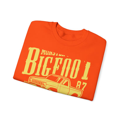 Cars n trucks (16) — Unisex Heavy Blend Crewneck (G18000)