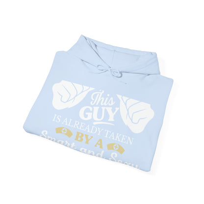 Nurse (31) — Unisex Heavy Blend Hoodie (G18500)